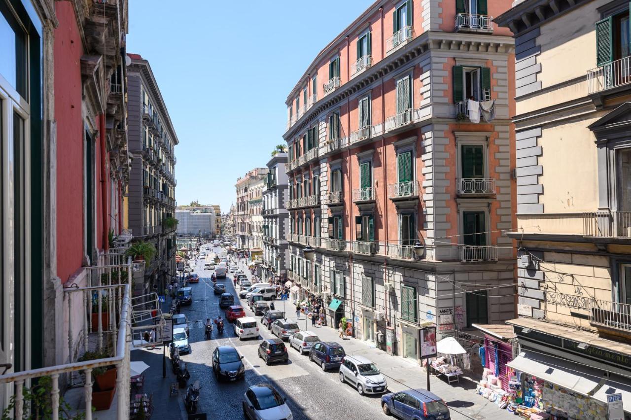 L'Angoletto In Centro Nápoly Kültér fotó